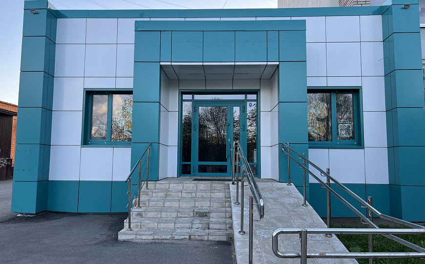 Предлагаем в аренду помещение свободного назначения, 1 линия, высокая проходимость. фото