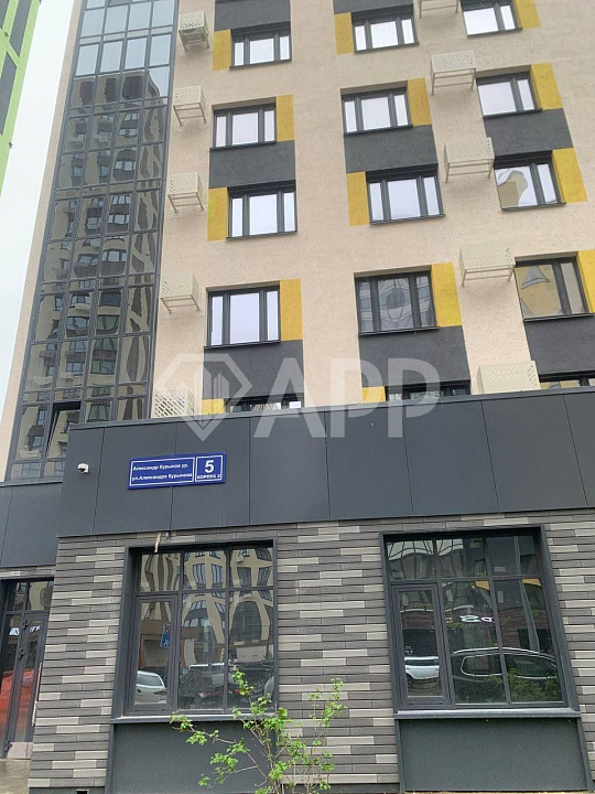 Помещение свободного назначения с супер трафиком фото