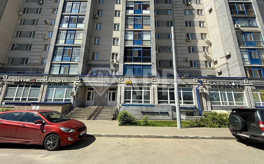 Продаю помещение со свежим ремонтом, на первой линии фото