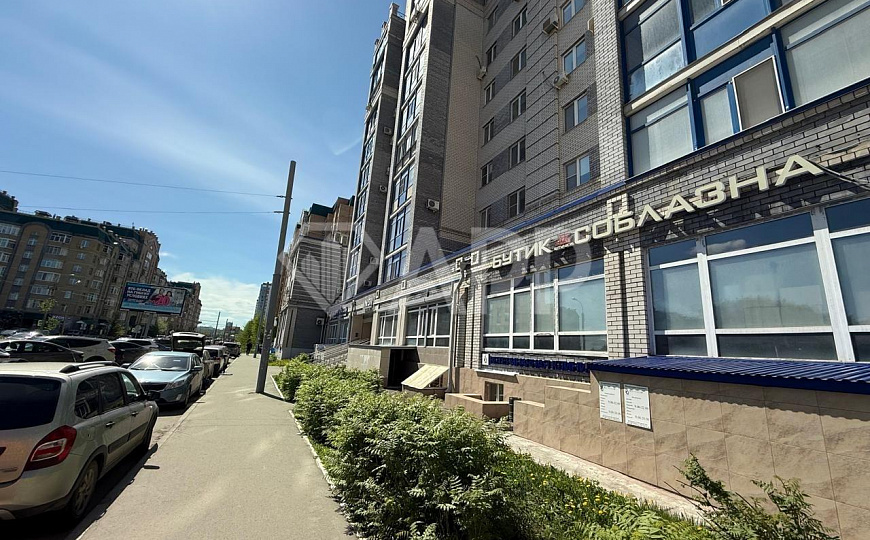 Продаю помещение со свежим ремонтом, на первой линии фото