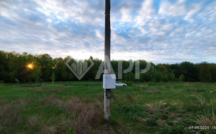 Помещение свободного назначения и много земли под глэмпинг около реки фото
