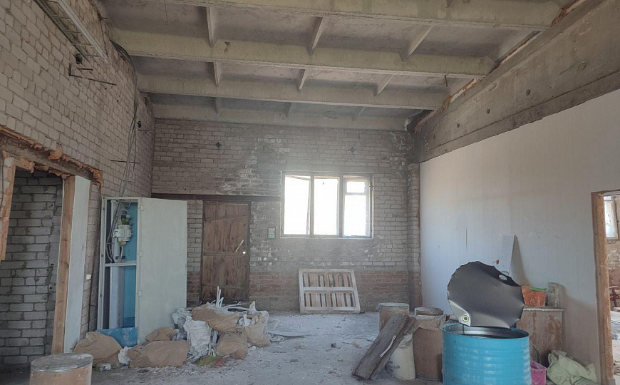 Производственное помещение на базе, 350м² фото