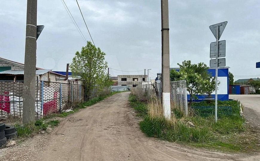 Здание под ресторан и земельный участок фото