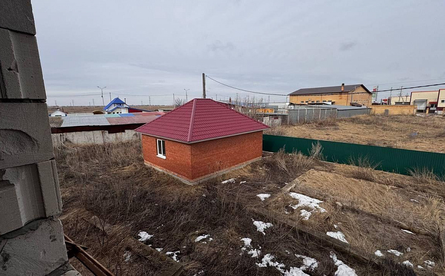 Здание под ресторан и земельный участок фото