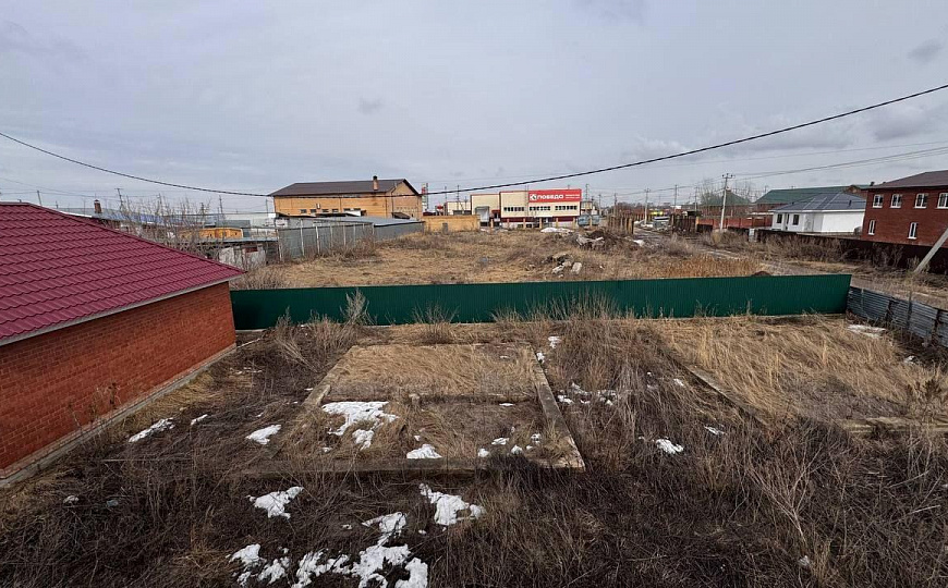 Здание под ресторан и земельный участок фото