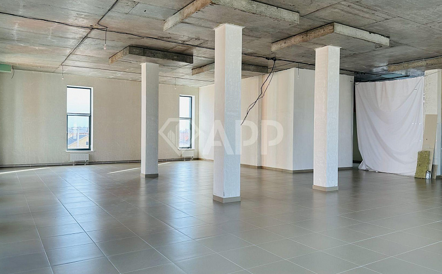 Сдам помещение свободного назначения, 221 м² фото