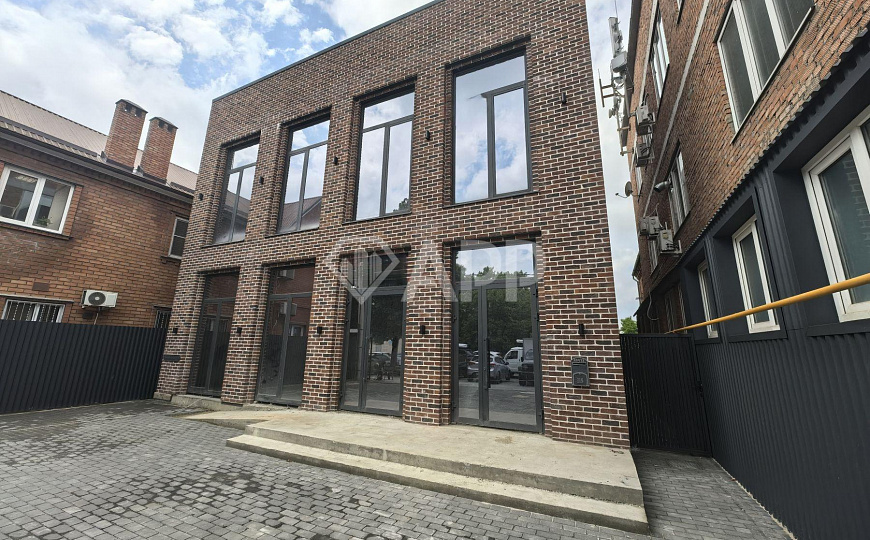 Сдам отдельно стоящее здание, 500 м² фото