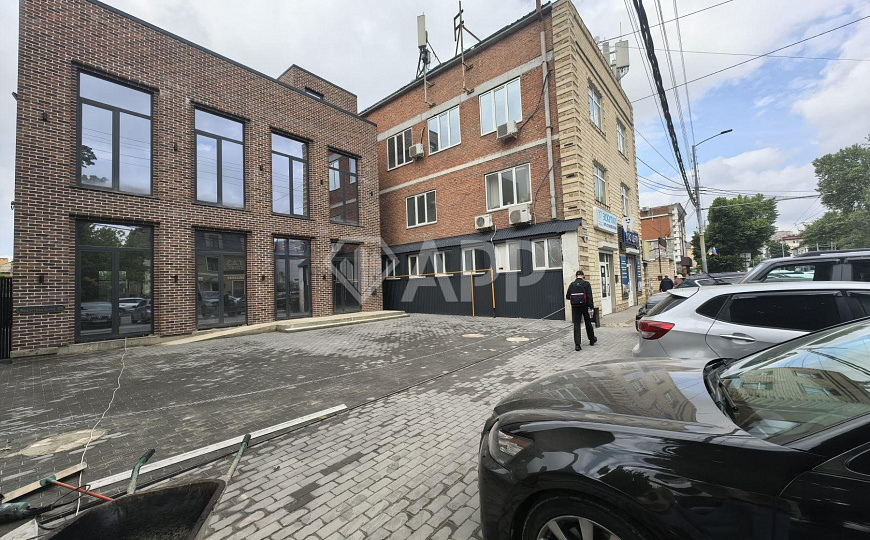 Сдам отдельно стоящее здание, 500 м² фото
