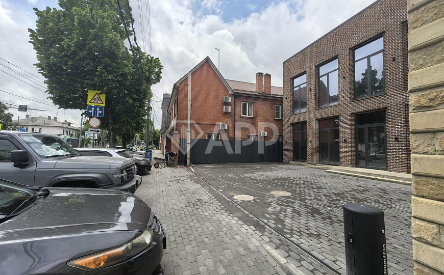 Сдам отдельно стоящее здание, 500 м² фото