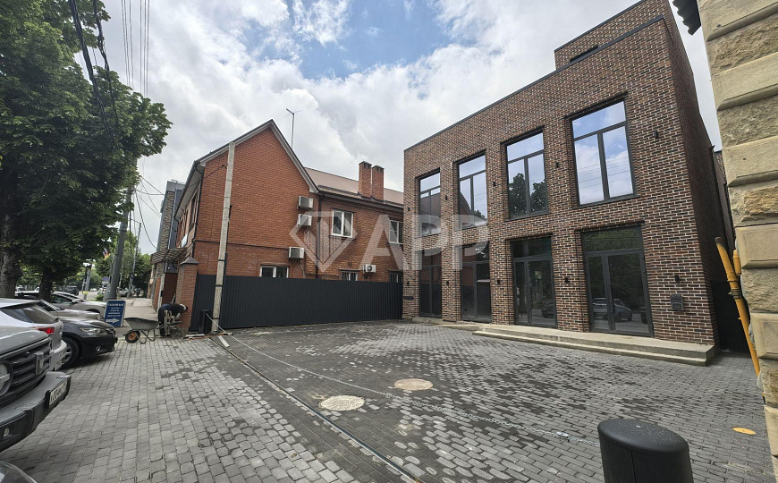 Сдам отдельно стоящее здание, 500 м² фото