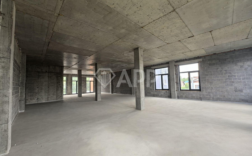 Сдам отдельно стоящее здание, 500 м² фото