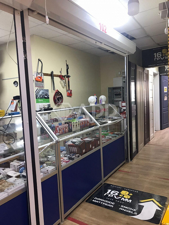 Продается помещение свободного назначения с арендаторами 113 м² фото