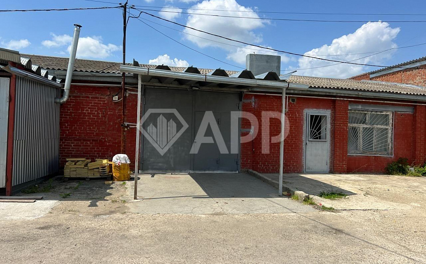 Продам помещение свободного назначения, 3 000 м², участок 64 сотки.  фото