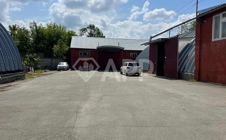 Продам помещение свободного назначения, 3 000 м², участок 64 сотки.  фото