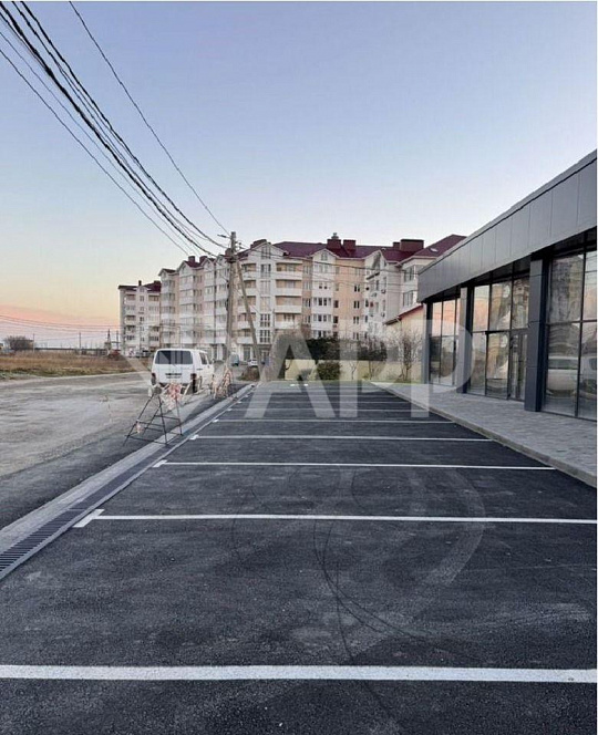 Сдам торговое помещение 80 м2 фото