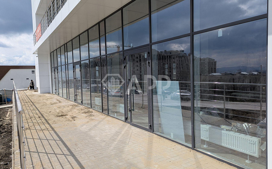 Сдаю помещение свободного назначения, 590 м² фото
