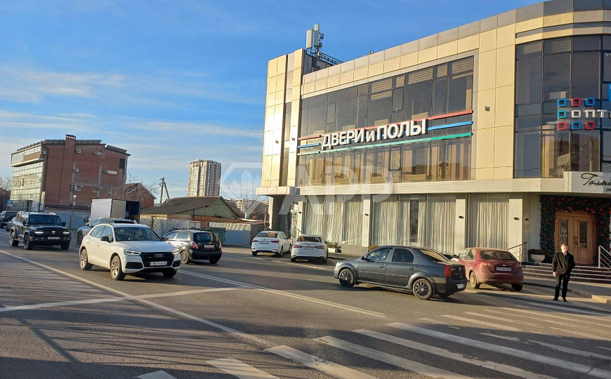 Сдам отдельно стоящее здание, 189 м² фото