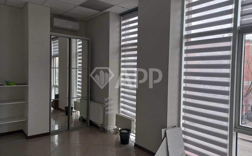Сдам отдельно стоящее здание, 189 м² фото