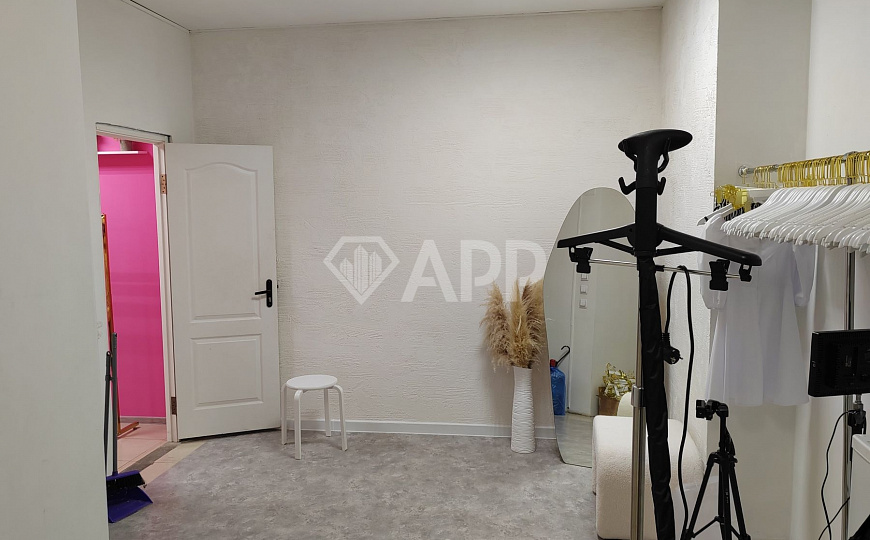 Продам торговое помещение, 95 м² фото