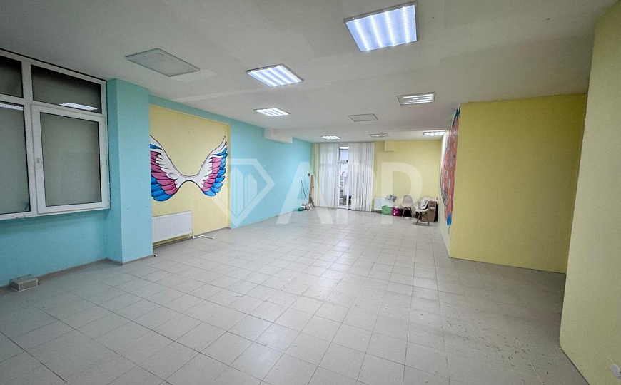 Сдаю офисное помещение, 170 м² фото