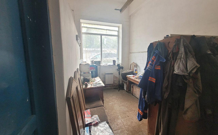 СТО 250 м2. фото