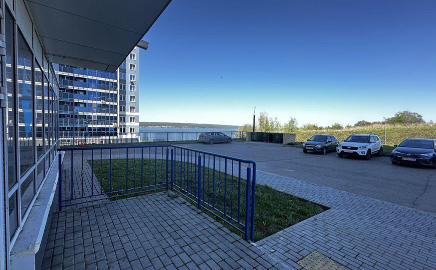 Сдам помещение свободного назначения, 417 м² фото