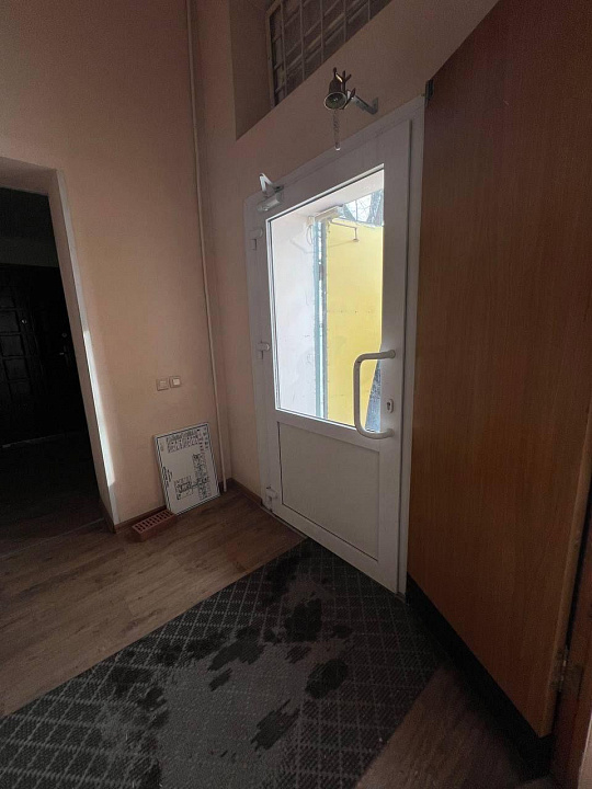 Сдается торгово-офисное помещение 70м2 фото