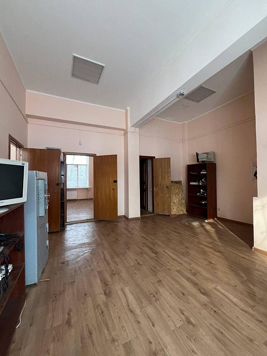 Сдается торгово-офисное помещение 70м2 фото