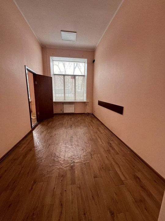 Сдается торгово-офисное помещение 70м2 фото