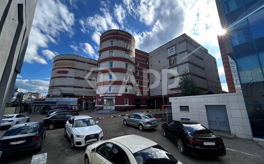Продаю помещение свободного назначения фото