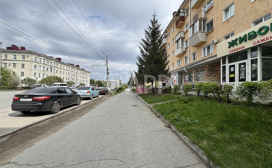 1 линия/Банк/Торговля/Офис, 125 м² фото
