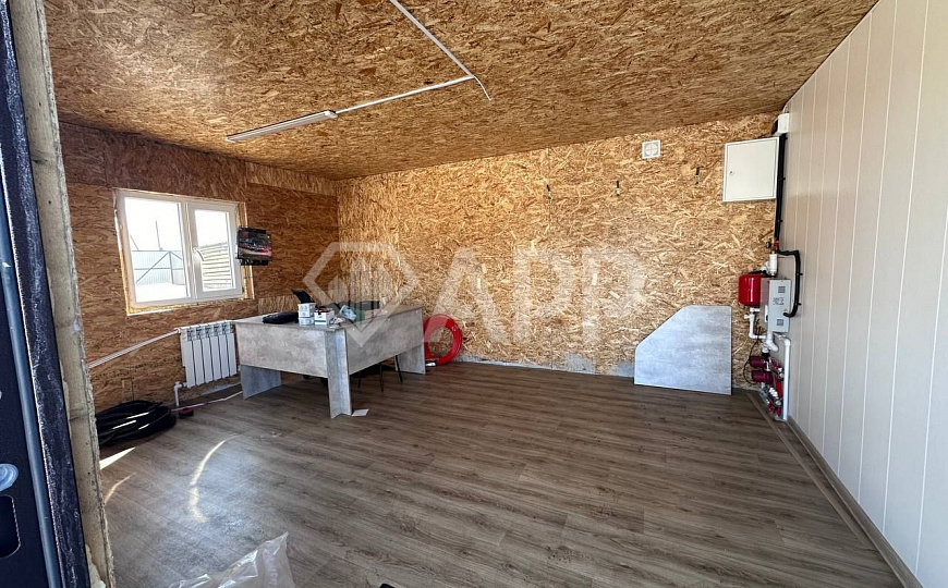 Аренда производственного помещения с кран-балкой 515м2 фото