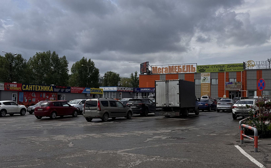 Аренда торгового центра 2500 кв.м. фото
