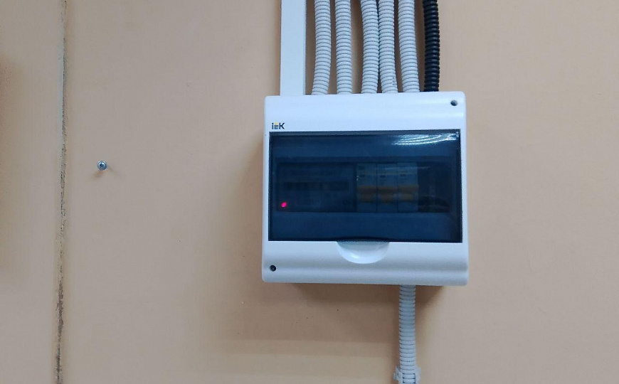 Сдаётся помещение в 20м от остановки общественного транспорта "4-е домоуправление" на красной линии  фото