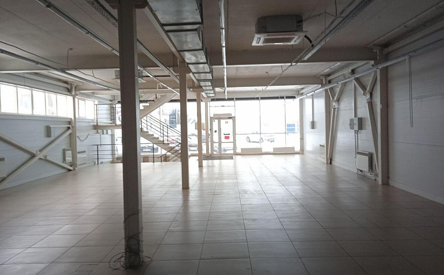 Помещение свободного назначения 245м² на Азина фото