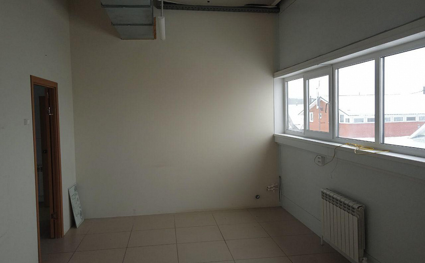 Помещение свободного назначения 245м² на Азина фото