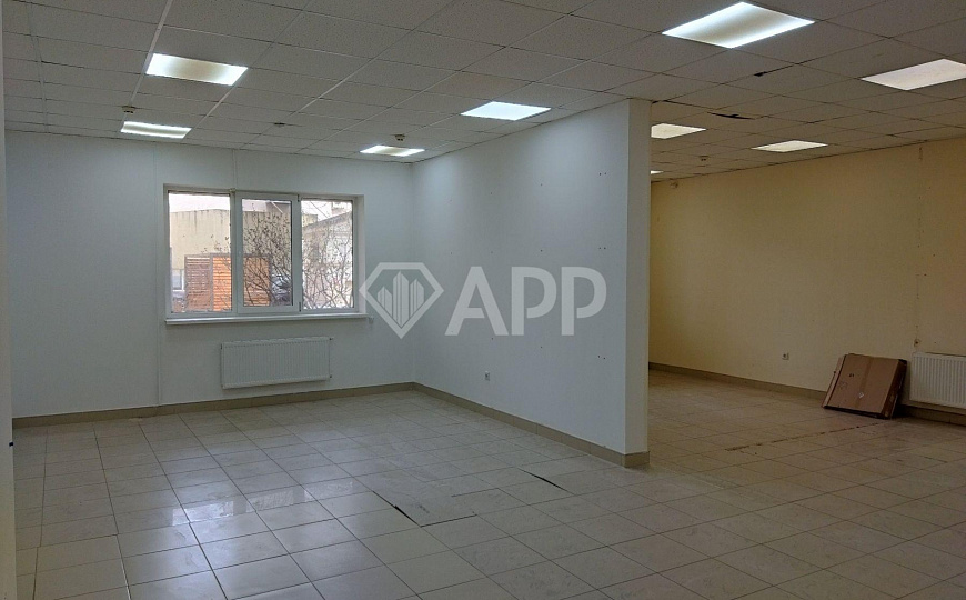 Сдаю торговое 125 мкв  фото
