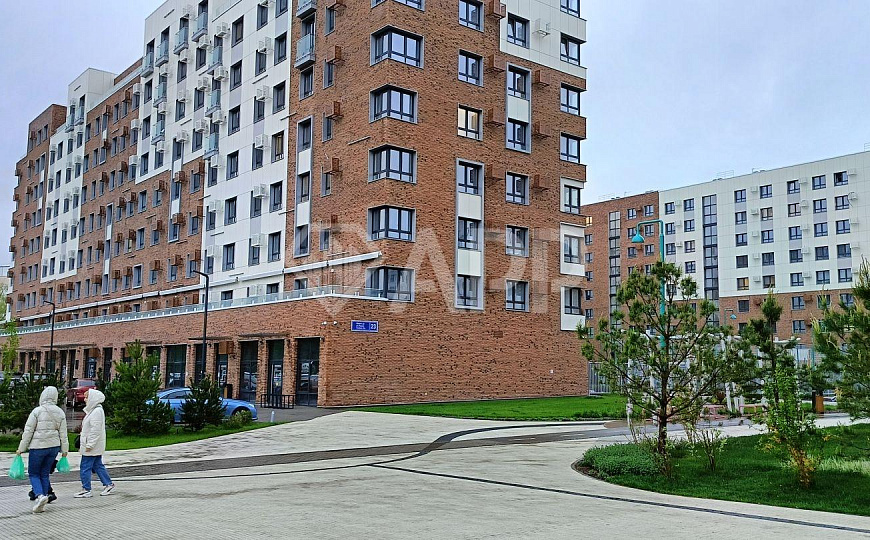 Продам 279,67м² фото