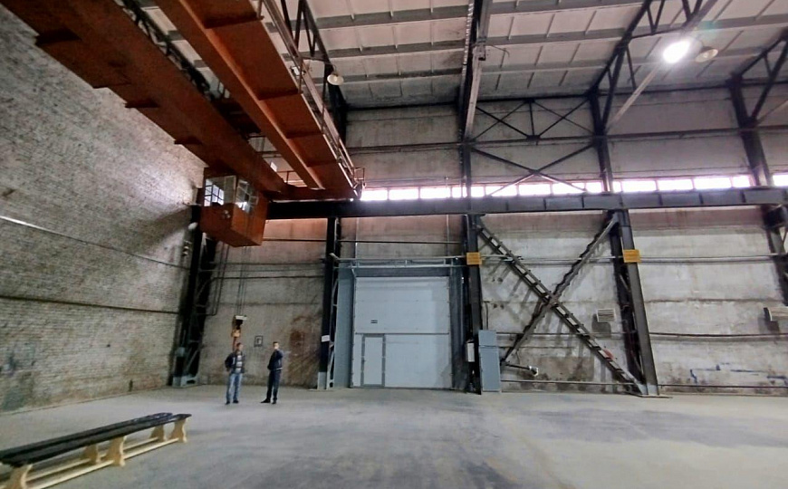 Тёплый склад 880м² с кран балкой 10 т или под производство фото