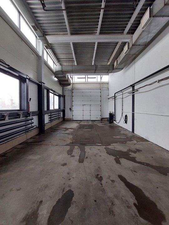 Сдам отдельно стоящее здание, 360 м² фото