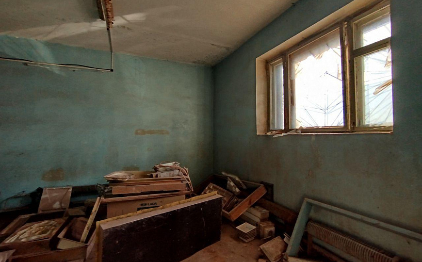 Производственная база с арендаторами 3838 м² фото