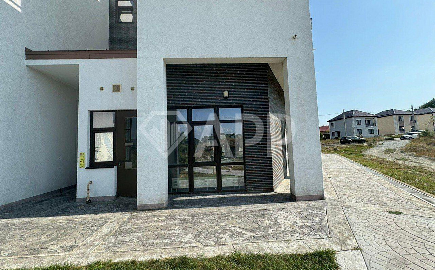 Сдаю торговое помещение, до 150 м² фото