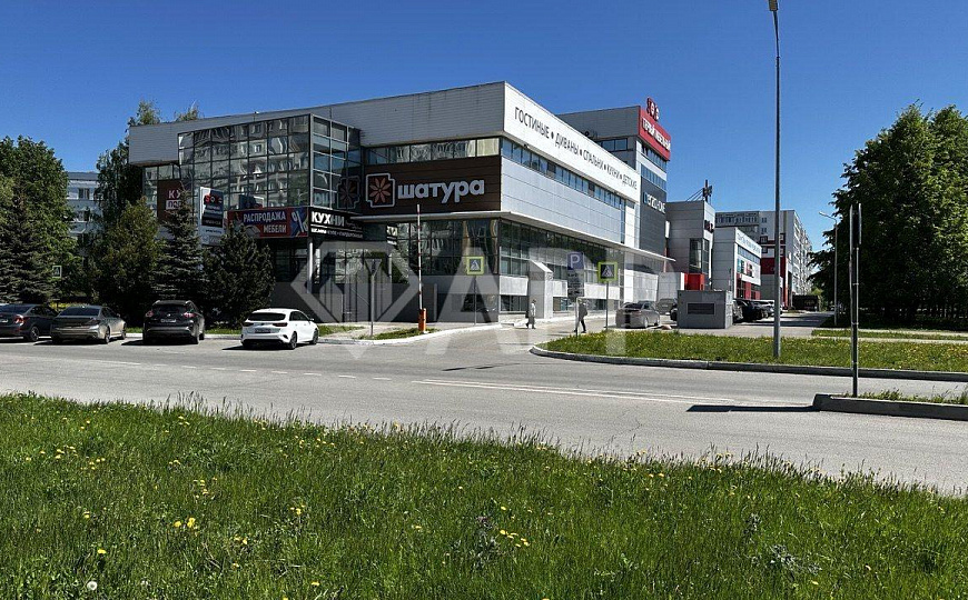 Сдам офисное помещение, 300 м² фото