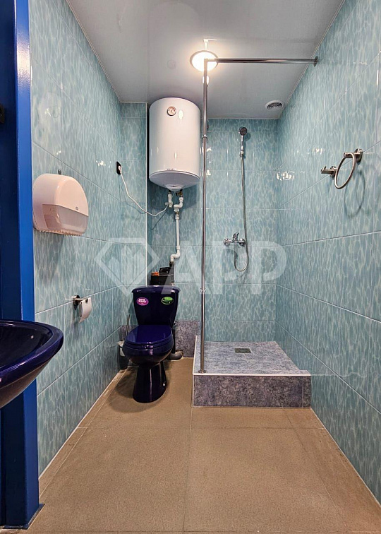 Сдаю торговое помещение 90м2 фото