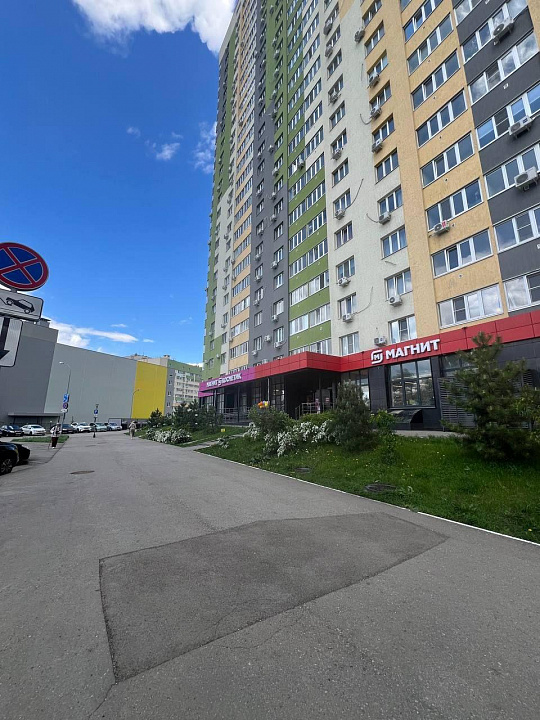 Отдельно стоящее здание 250м фото