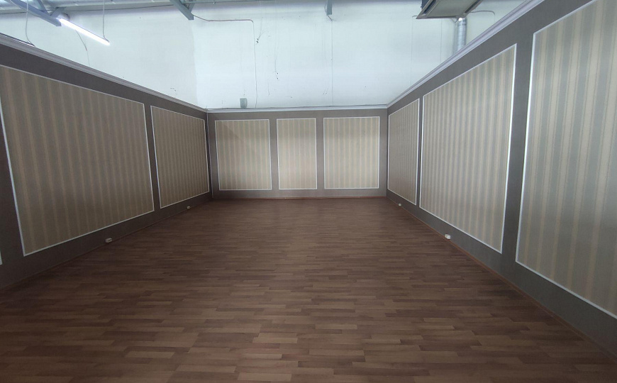 Сдам бизнес-центр/офисный центр, 700 м² фото