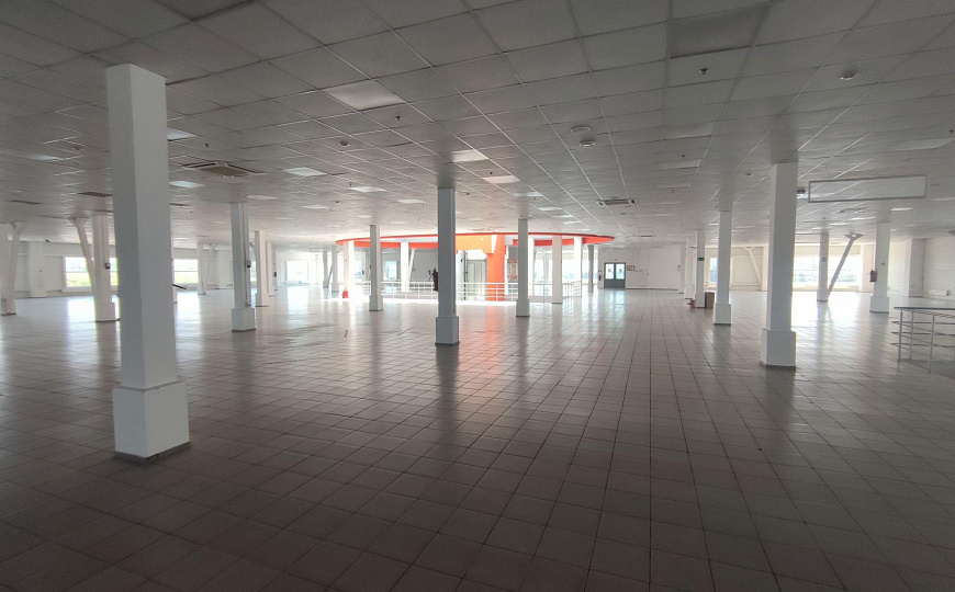 Сдам бизнес-центр/офисный центр, 700 м² фото