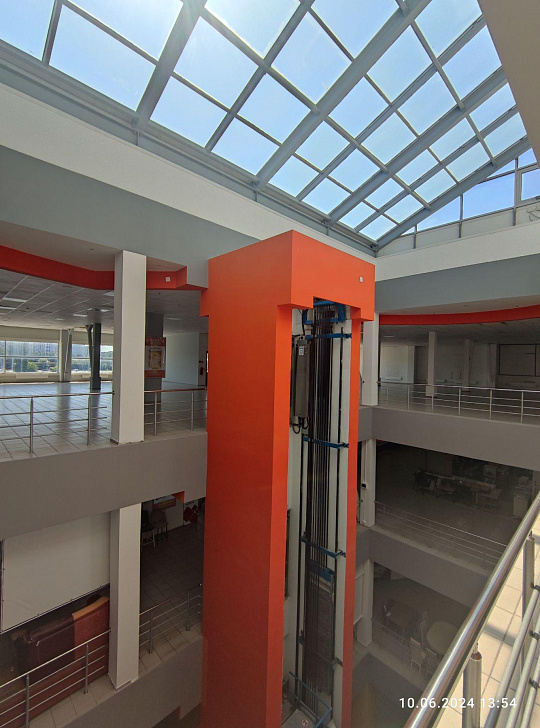 Сдам бизнес-центр/офисный центр, 700 м² фото