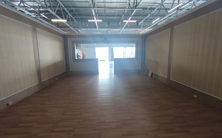 Сдам бизнес-центр/офисный центр, 700 м² фото