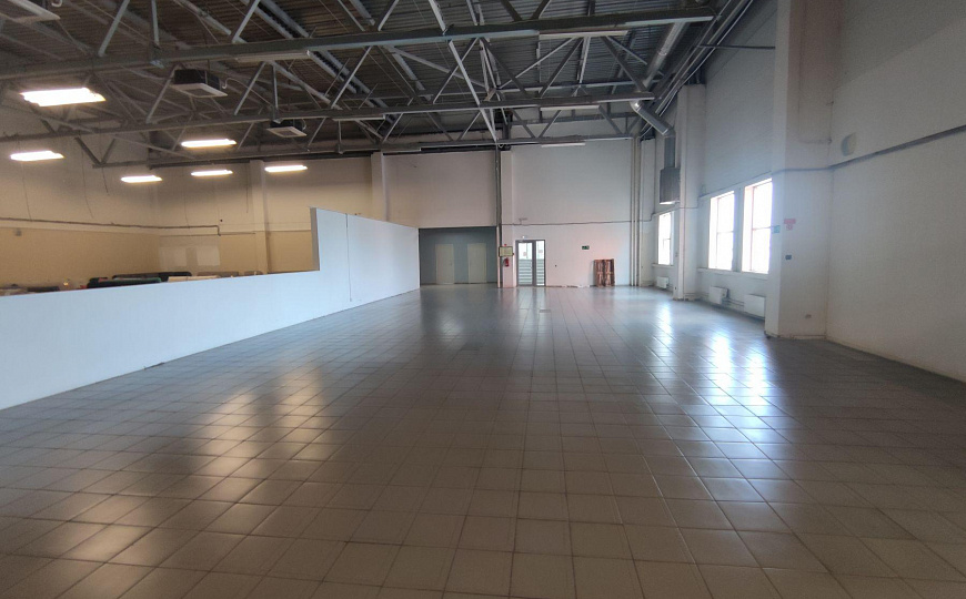 Сдам бизнес-центр/офисный центр, 700 м² фото